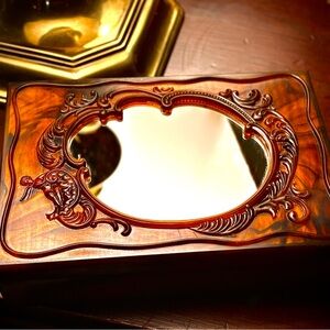 Vintage Lucite Dresser Box - Mirrored Lid